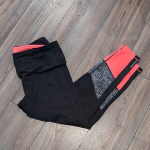 Tangerine Performance Leggings Large